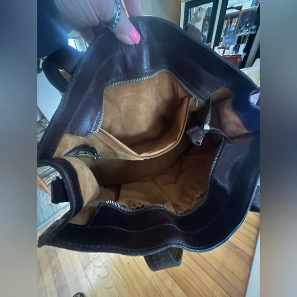 Patricia Nash genuine hair-on hide cowhide and leather shoulder bag - Picture 8 of 15